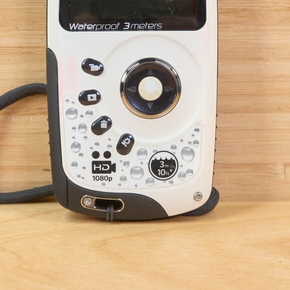 Kodak PlaySport Zx3 HD Waterproof Pocket Video Camera - Picture 2 of 8